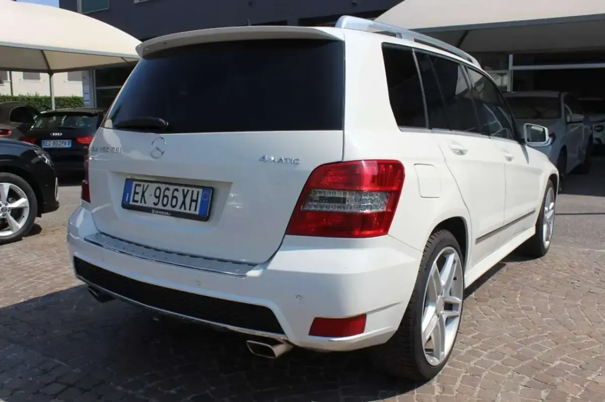 Usata Mercedes GLK350 231 CV (169 kW) 2011 Bianco SUV