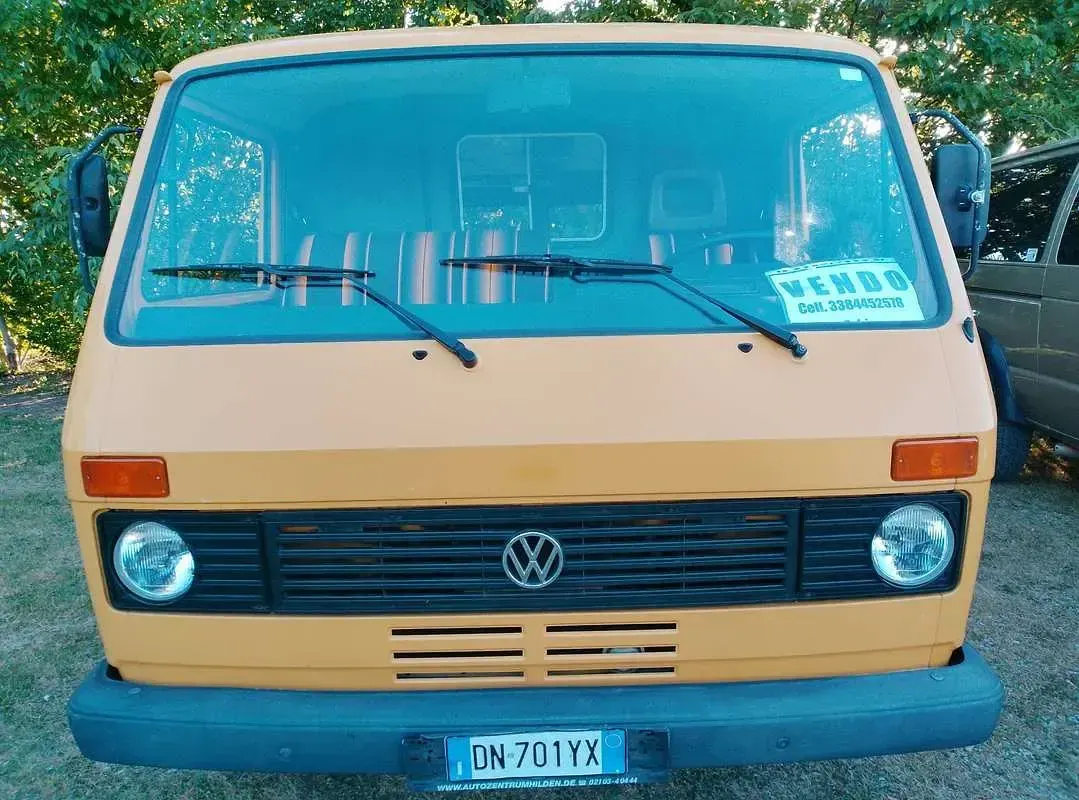 Usata VW LT 90 CV (66 kW) 1984 Giallo Monovolume