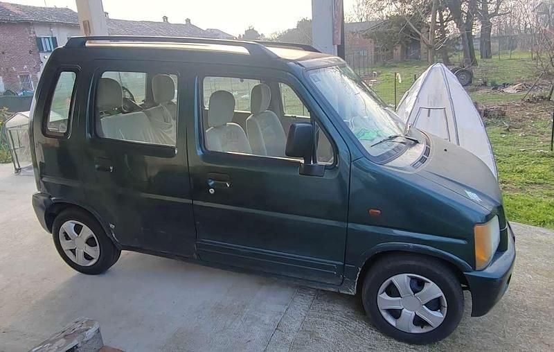 Usata Suzuki Wagon R+ 65 CV (47 kW) 1998 Blu/azzurro Station wagon