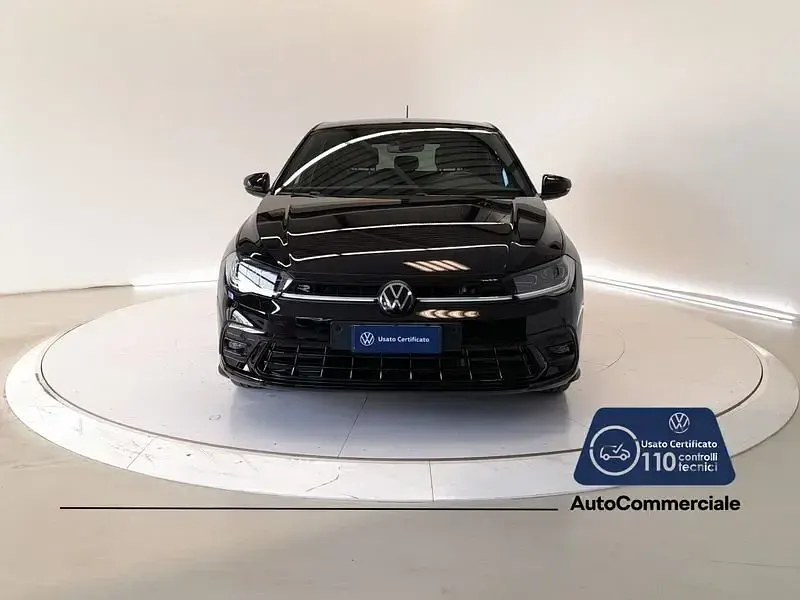 Usata VW Polo R-line 95 CV (69 kW) 2023 Nero Utilitaria