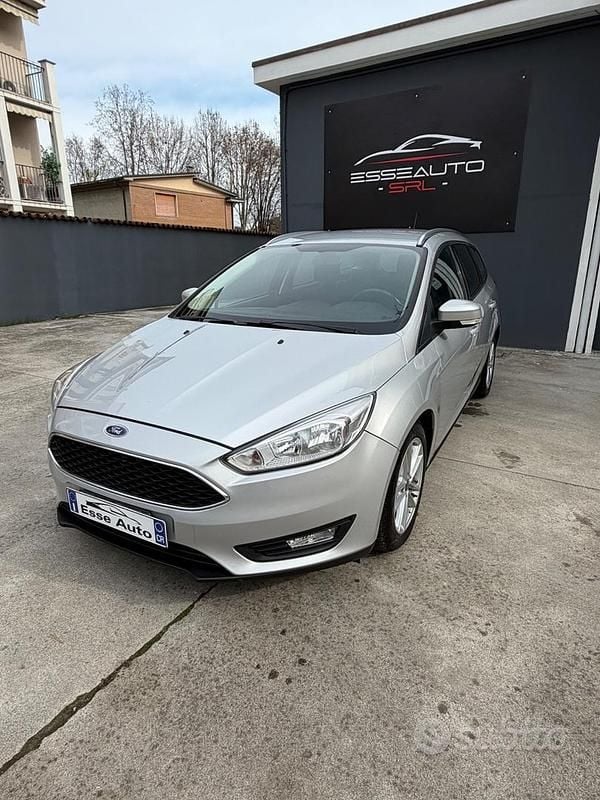 Usata Ford Focus S 120 CV (88 kW) 2018 Grigio Station wagon