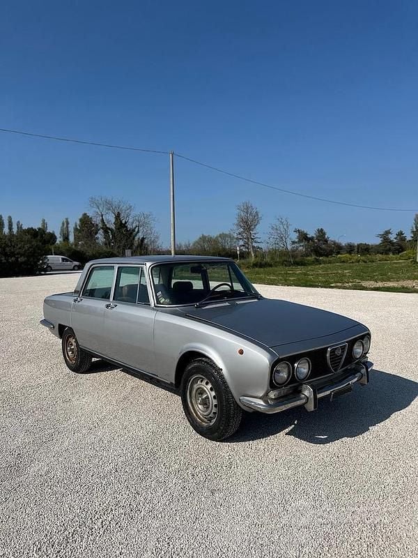 Usata Alfa Romeo 2000 1970 Berlina