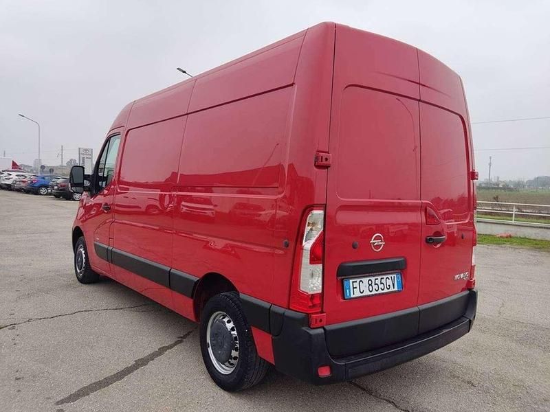 Usata Opel Movano 125 CV (91 kW) 2016 Rosso Monovolume