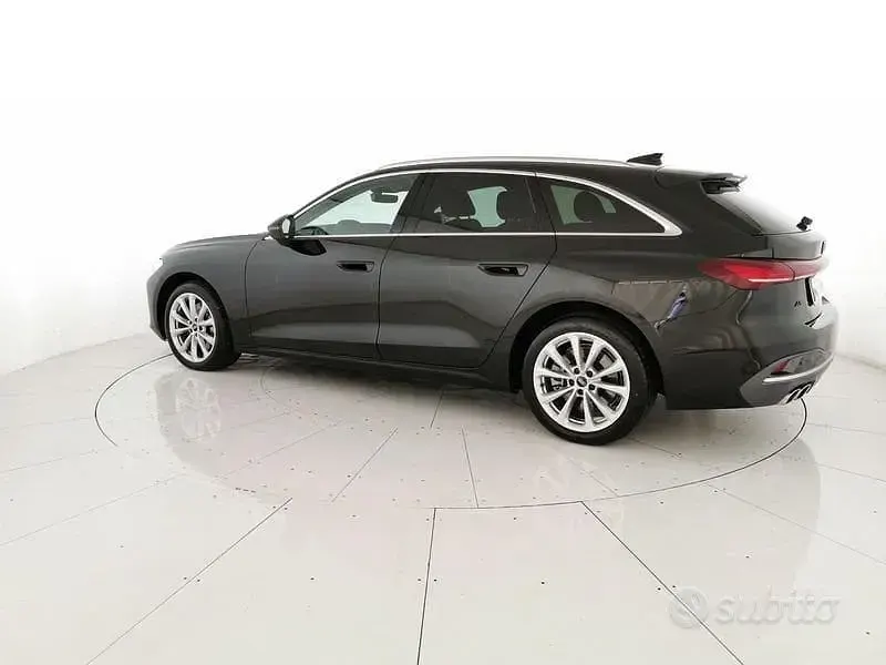 Usata Audi A5 Advanced Plus 204 CV (150 kW) 2025 Nero Station wagon