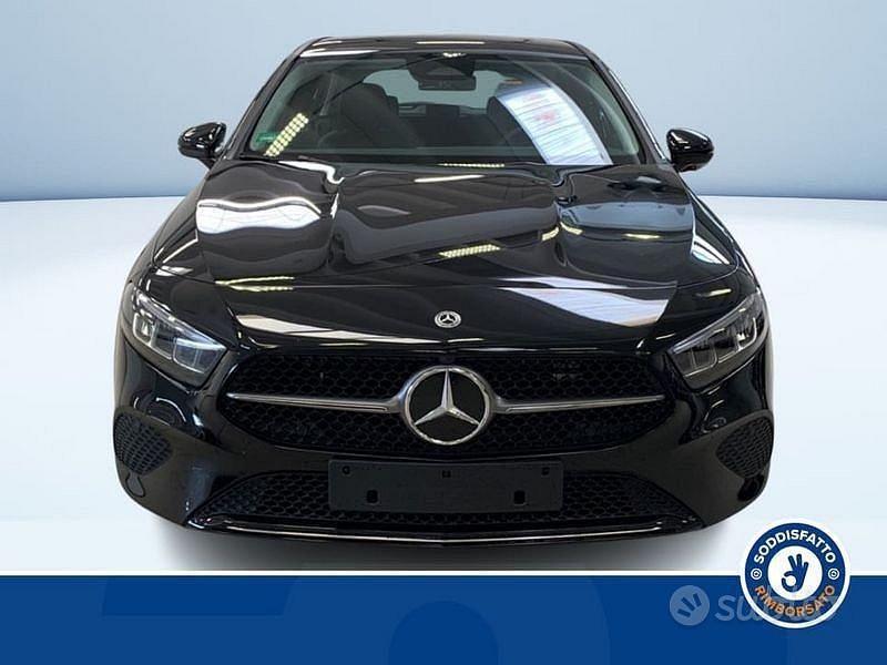 Nuova Mercedes A250 Advanced 217 CV (159 kW) 2025 Nero Berlina