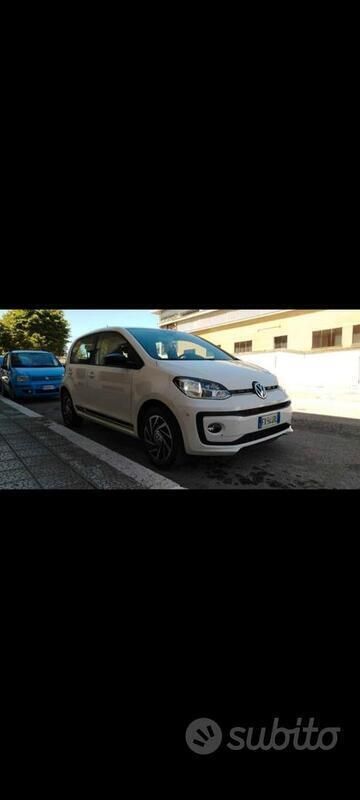 Bianco Usata 2019 VW up! Due volumi | 7500 € (Ottimo prezzo) - Immagine 1/3
