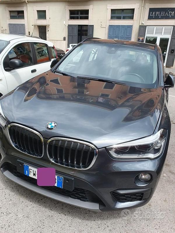 Grigio Usata 2019 BMW X1 SUV | 17.490 € (Buon prezzo) - Immagine 1/2