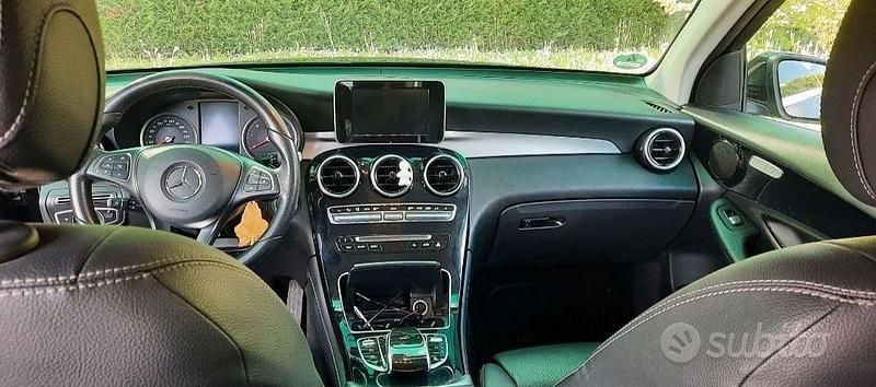 Usata Mercedes GLC220 194 CV (142 kW) 2025 Nero SUV