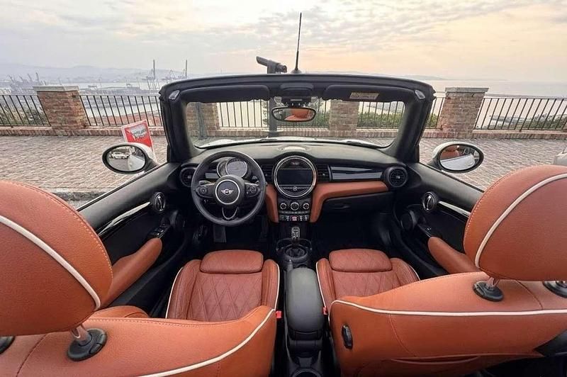 Usata Mini Cooper Cabriolet 136 CV (100 kW) 2024 Bianco Cabrio