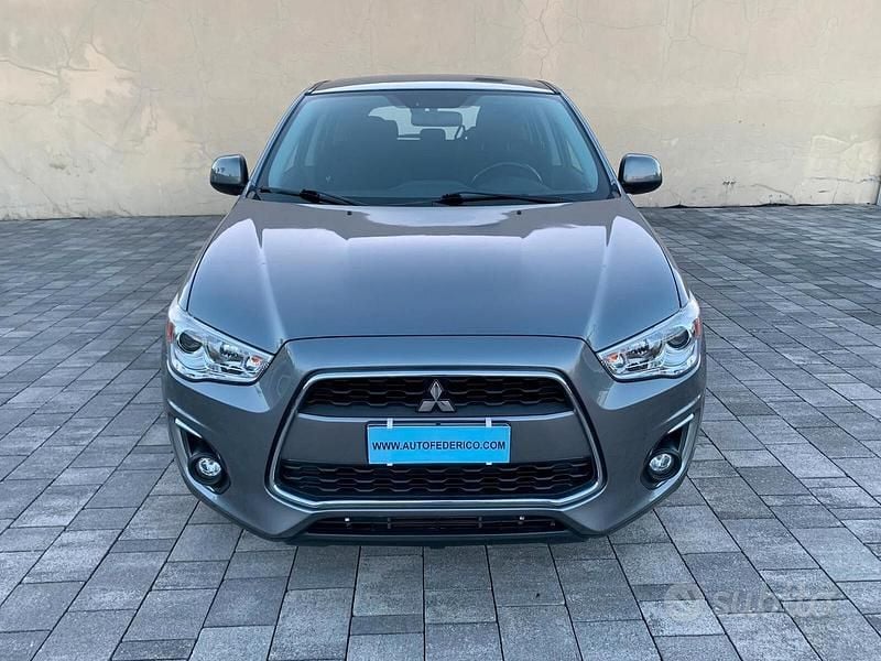Usata Mitsubishi ASX Invite 116 CV (85 kW) 2015 Grigio SUV
