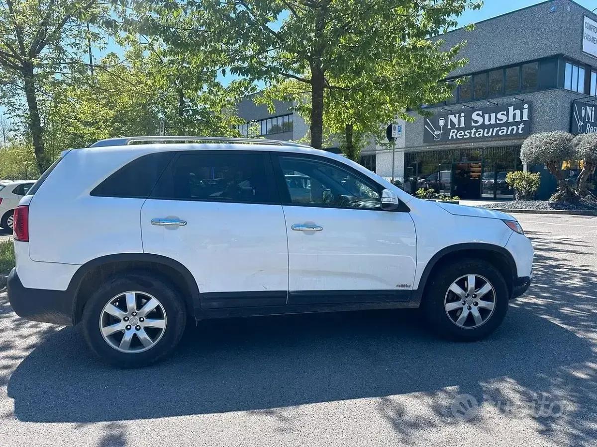 Usata Kia Sorento Active 197 CV (144 kW) 2010 Bianco SUV