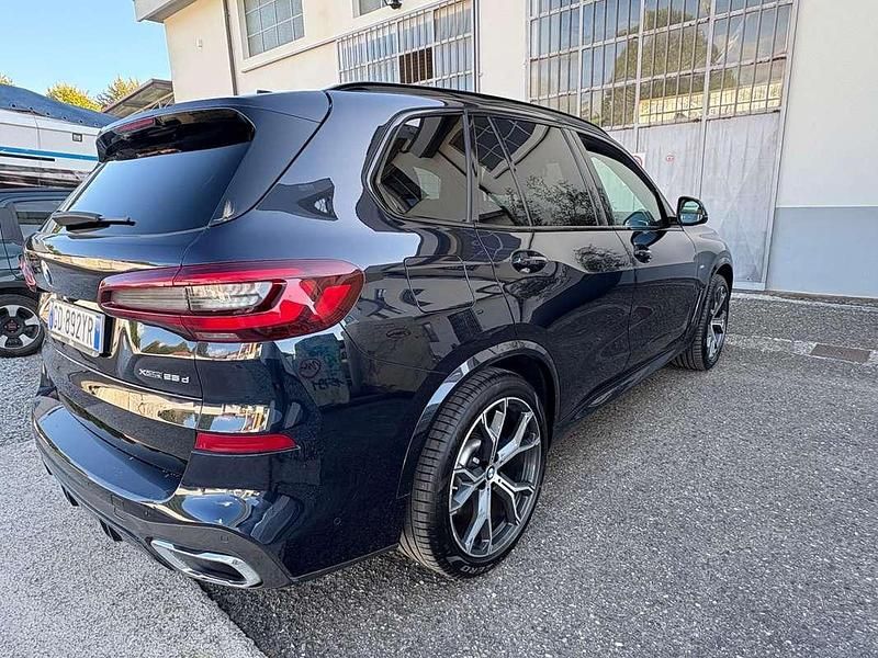 Usata BMW X5 M Sport 231 CV (169 kW) 2021 Blu/azzurro SUV