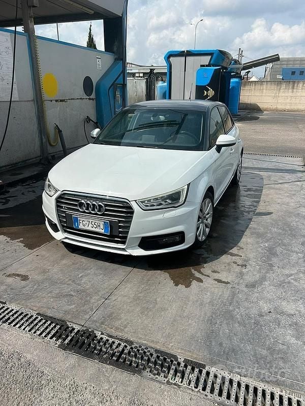 Usata Audi A1 116 CV (85 kW) 2016 Bianco Utilitaria