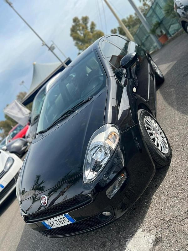 Usata Fiat Punto Sport 95 CV (69 kW) 2012 Blu Utilitaria