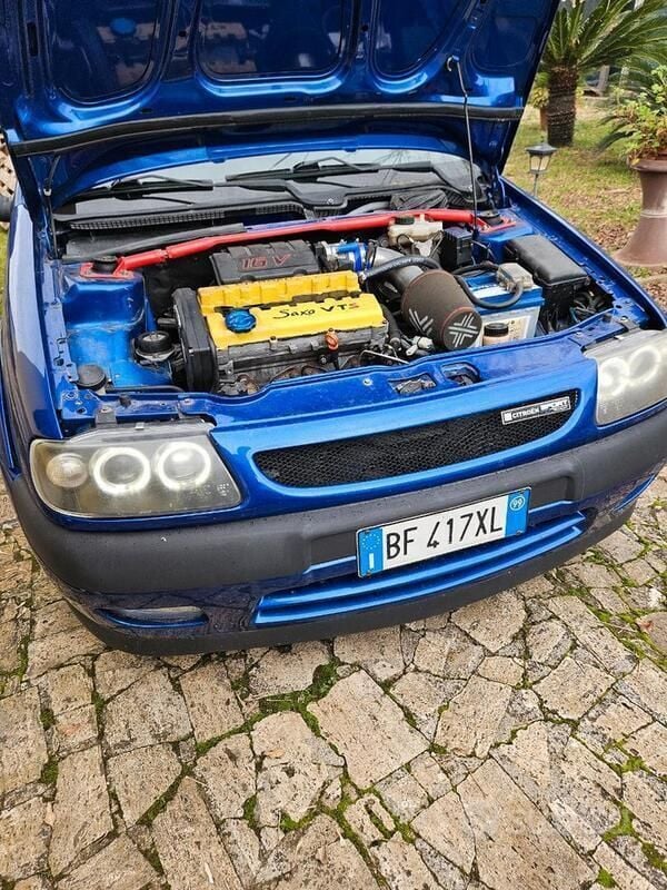 Usata Citroën Saxo 118 CV (86 kW) 1999 Blu Utilitaria