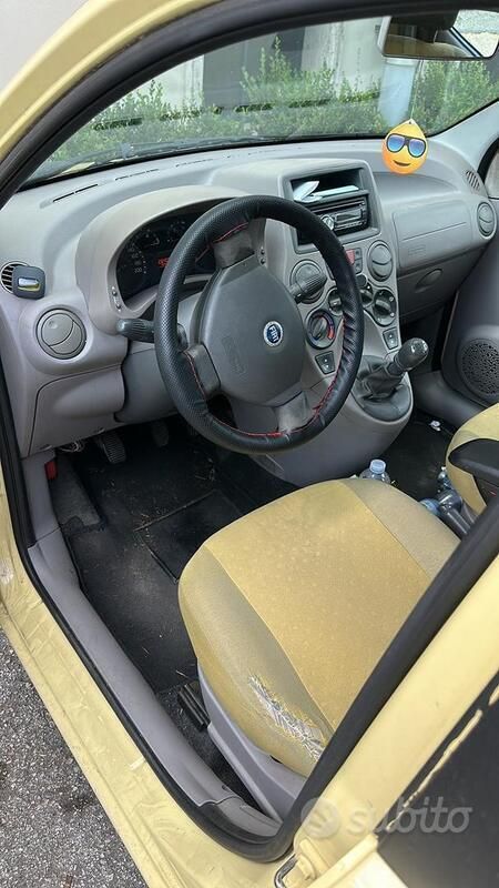 Usata Fiat Panda Dynamic 75 CV (55 kW) 2006 Giallo Utilitaria