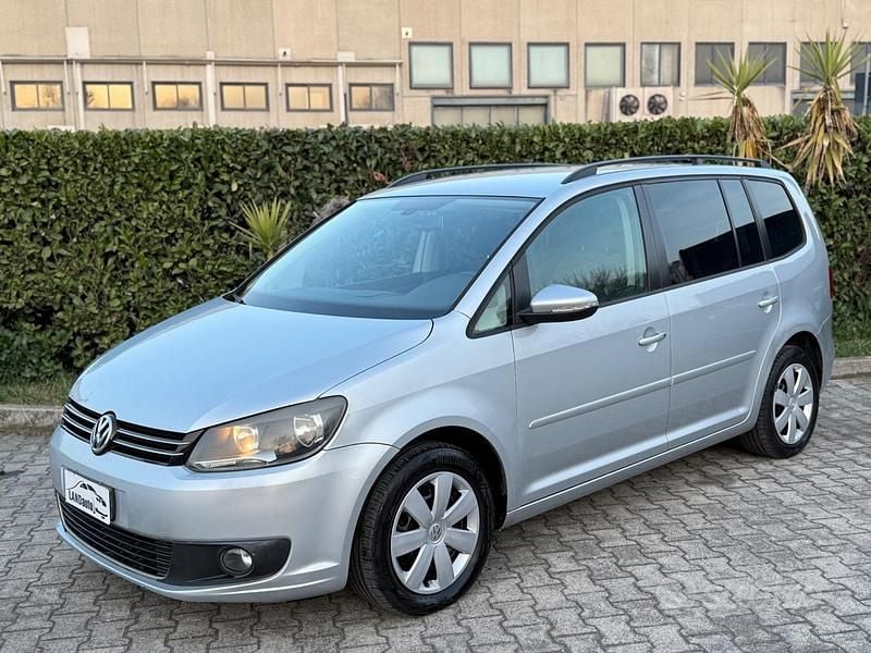 Usata VW Touran 105 CV (77 kW) 2011 Grigio Monovolume