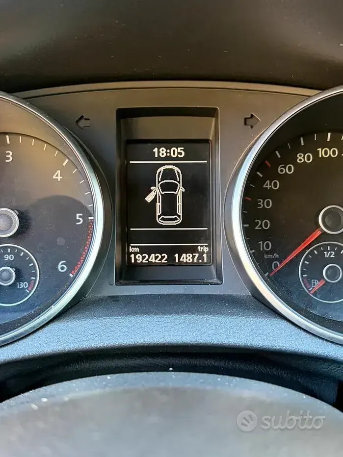 Usata VW Golf VII 105 CV (77 kW) 2012 Bluazzurro Utilitaria