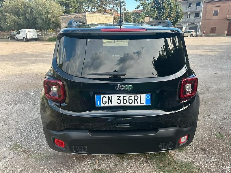 Usata Jeep Renegade Limited 130 CV (95 kW) 2023 Nero SUV