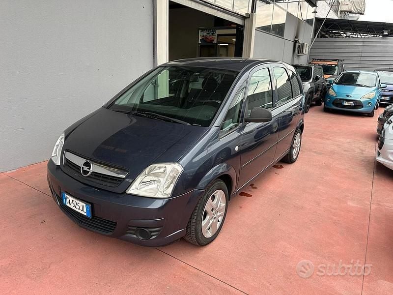 Usata Opel Meriva Enjoy 90 CV (66 kW) 2009 Blu/azzurro Monovolume