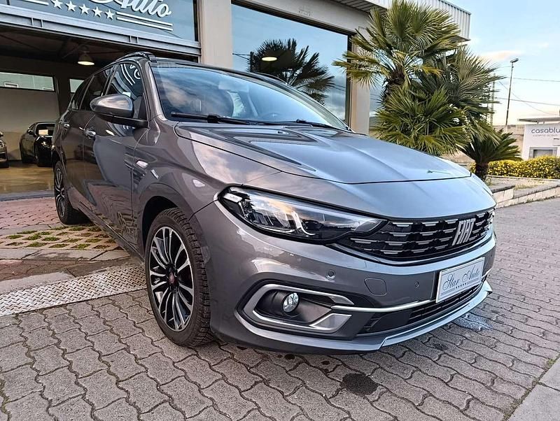 Usata Fiat Tipo Business 95 CV (69 kW) 2021 Grigio colosseo met Station wagon