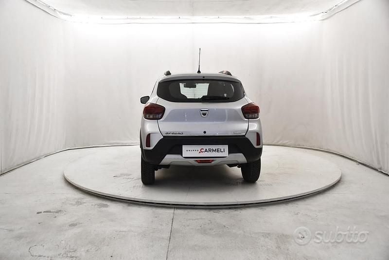Begagnad Dacia Spring Comfort 33 kW (45 HK) 2023 Grå Halvkombi