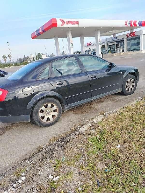 Usata Audi A4 Ambiente 101 CV (74 kW) 2004 Berlina