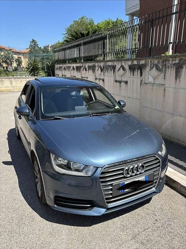 Usata Audi A1 Sportback Sport 90 CV (66 kW) 2016 Utilitaria