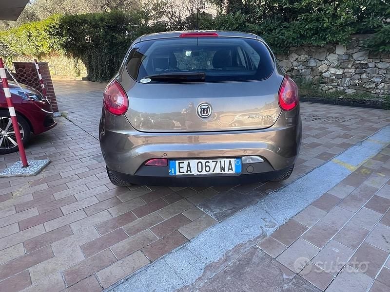 Usata Fiat Bravo Emotion 105 CV (77 kW) 2010 Grigio Utilitaria