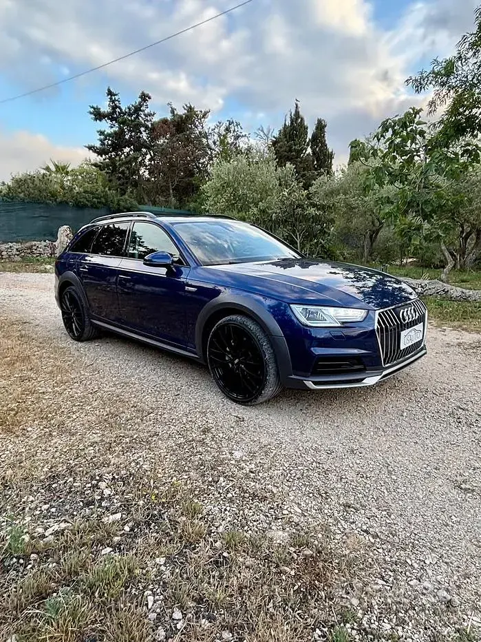 Usata Audi A4 Allroad Business 218 CV (160 kW) 2016 Blu Station wagon