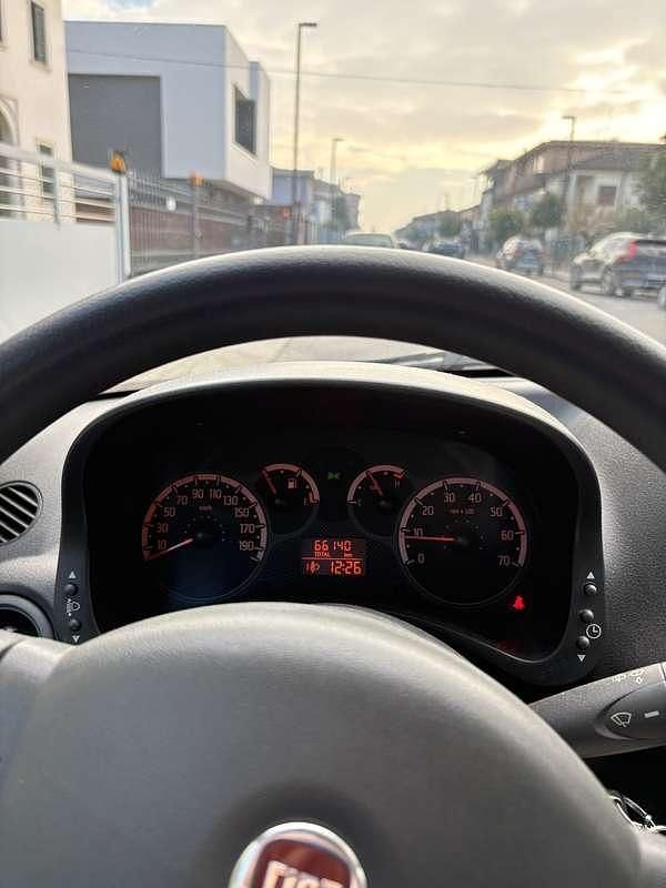 Usata Fiat Panda Dynamic 69 CV (50 kW) 2011 Grigio Utilitaria