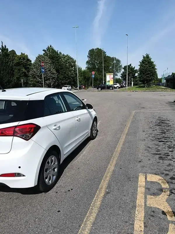 Usata Hyundai i20 Active 105 CV (77 kW) 2017 Utilitaria