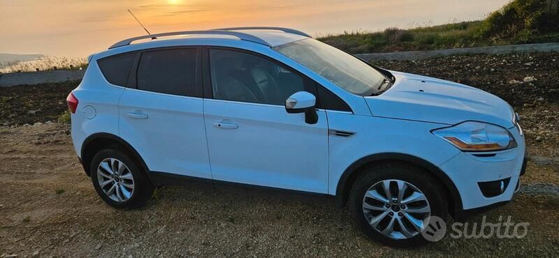 Usata Ford Kuga 2012 Bianco SUV