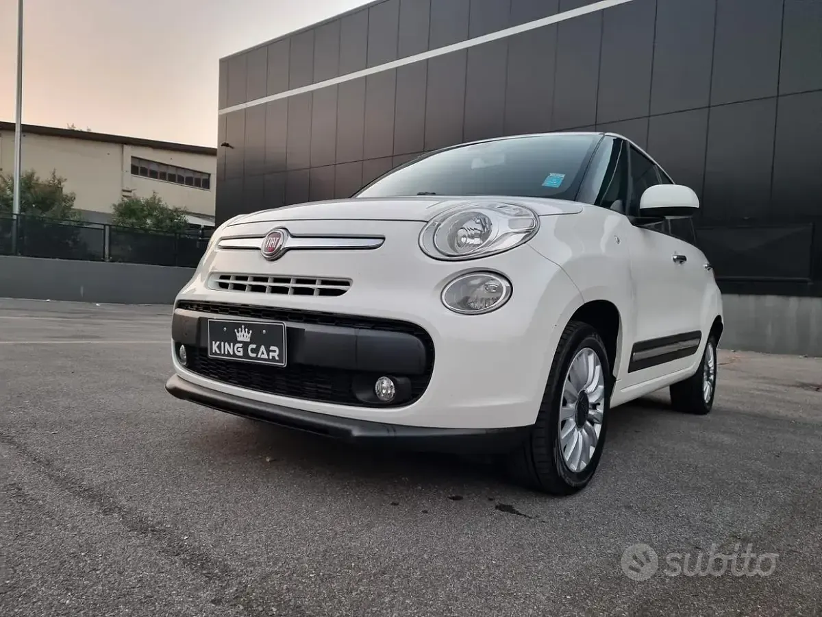 Usata Fiat 500L Lounge 85 CV (62 kW) 2014 Bianco Monovolume