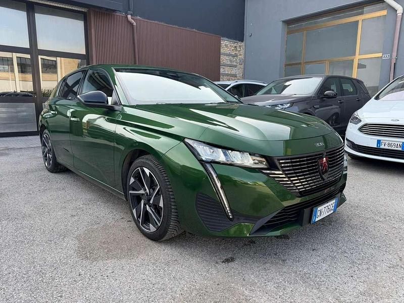 Usata Peugeot 308 GT 131 CV (96 kW) 2023 Verde Utilitaria