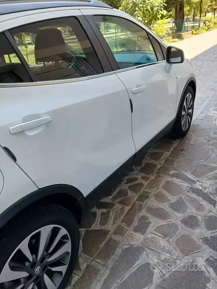 Usata Opel Mokka 140 CV (102 kW) 2018 Bianco SUV