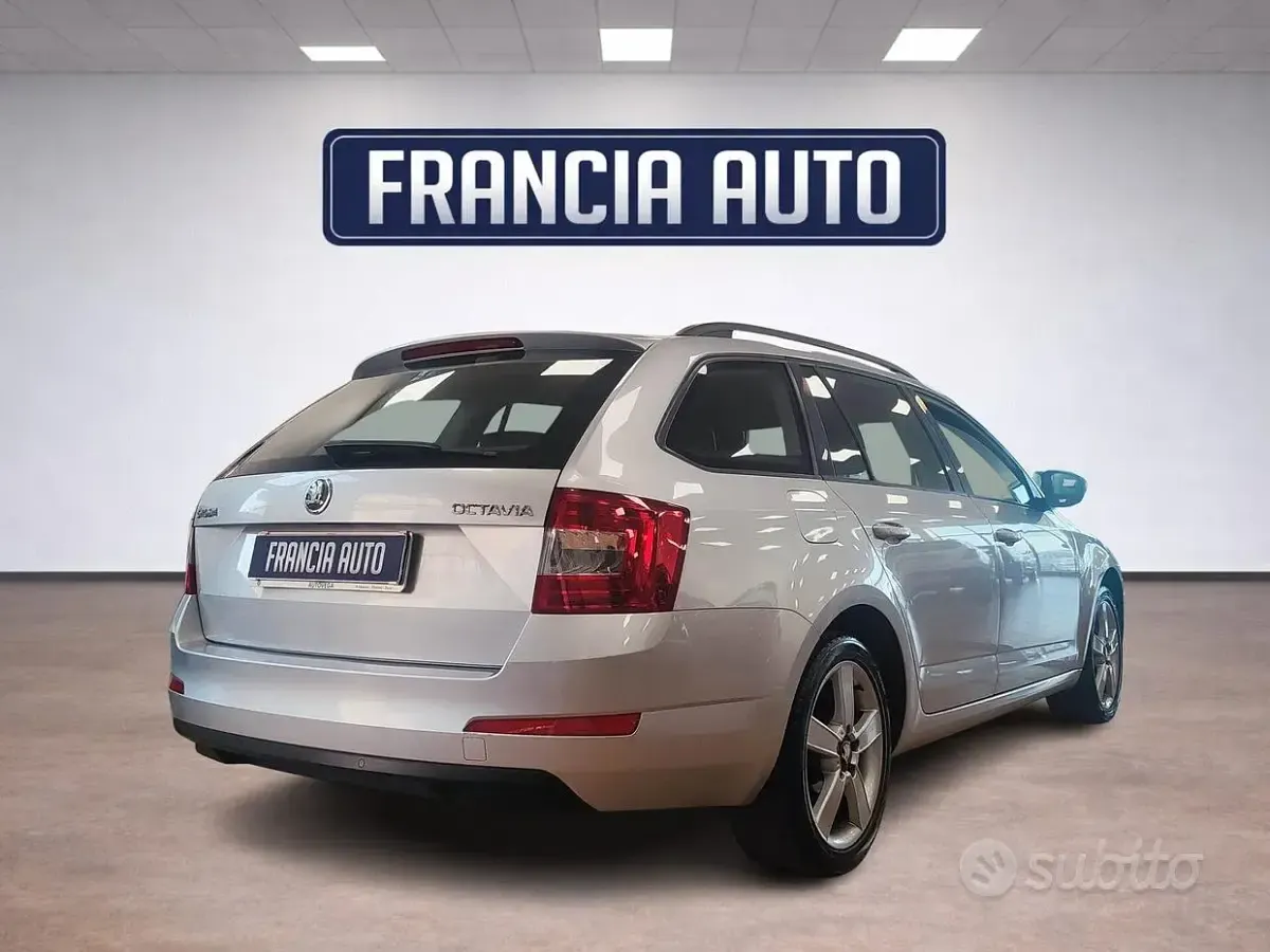 Usata Skoda Octavia 150 CV (110 kW) 2014 Grigio Station wagon
