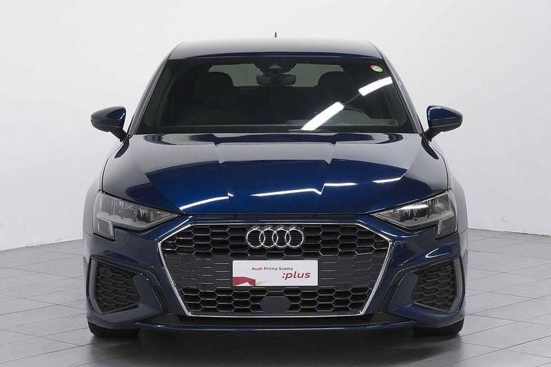 Usata Audi A3 Sportback S-Line 150 CV (110 kW) 2020 Blu Utilitaria