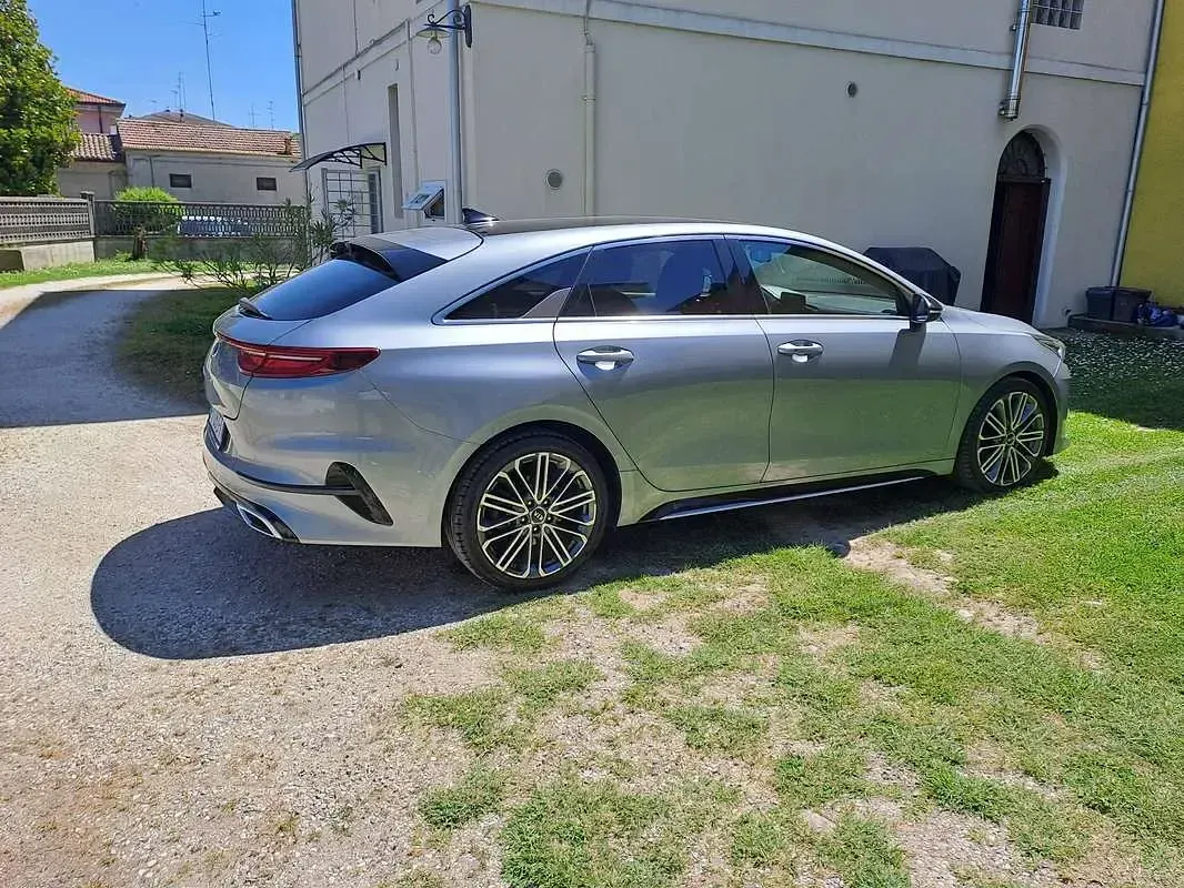 Usata Kia ProCeed GT-Line 136 CV (100 kW) 2020 Grigio Station wagon