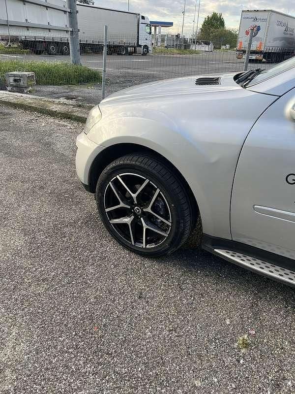 Usata Mercedes ML320 224 CV (164 kW) 2011 SUV