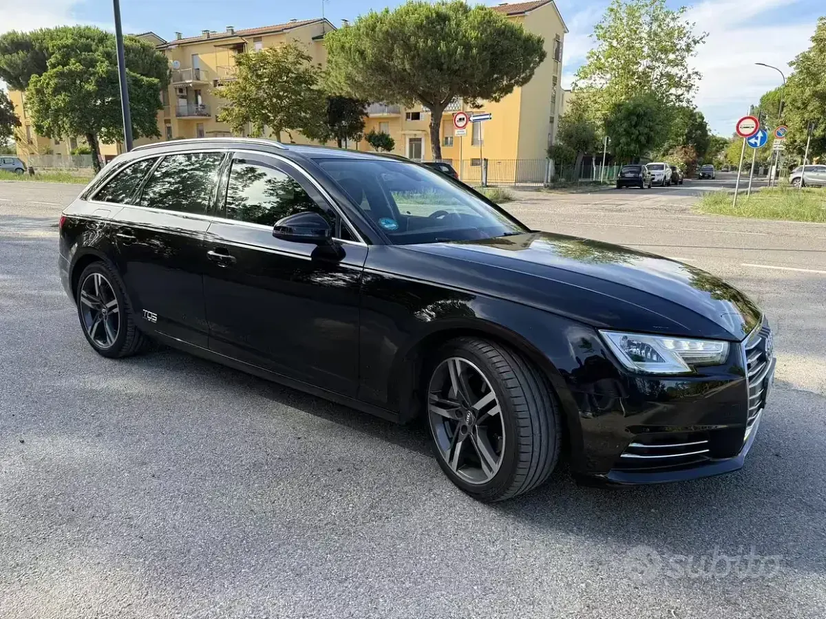 Usata Audi A4 190 CV (139 kW) 2016 Nero Station wagon