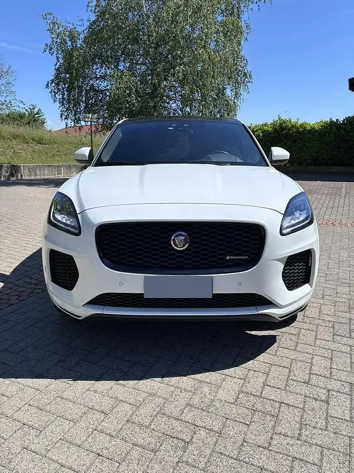Usata Jaguar E-Pace 200 CV (147 kW) 2019 Bianco SUV