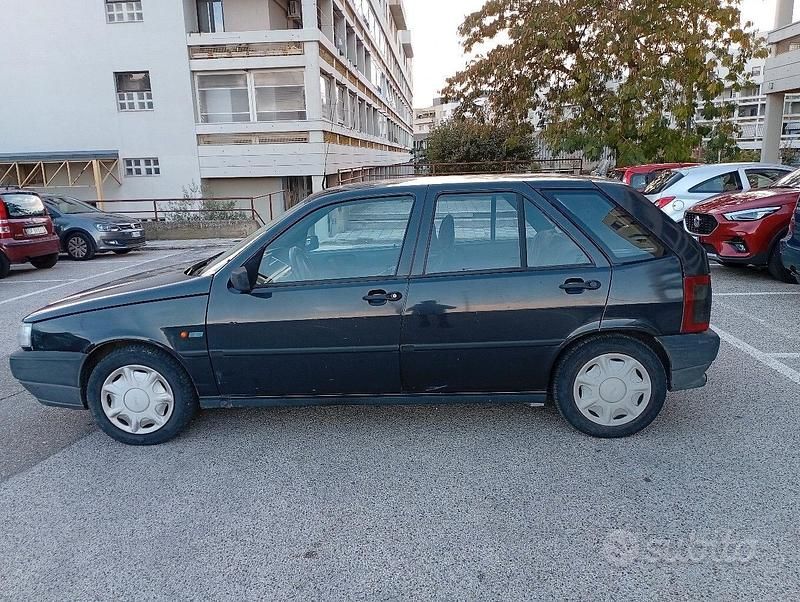 Usata Fiat 1600S S 84 CV (61 kW) 1993 Nero Berlina