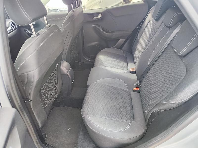 Usata Ford Puma Titanium 125 CV (91 kW) 2020 Grigio Station wagon