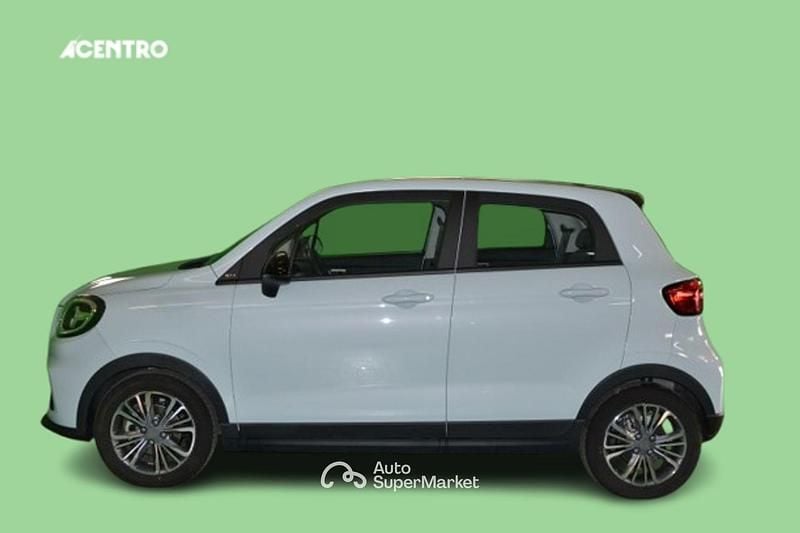 Usata Leapmotor T03 38 kW (52 CV) 2024 Argento Utilitaria