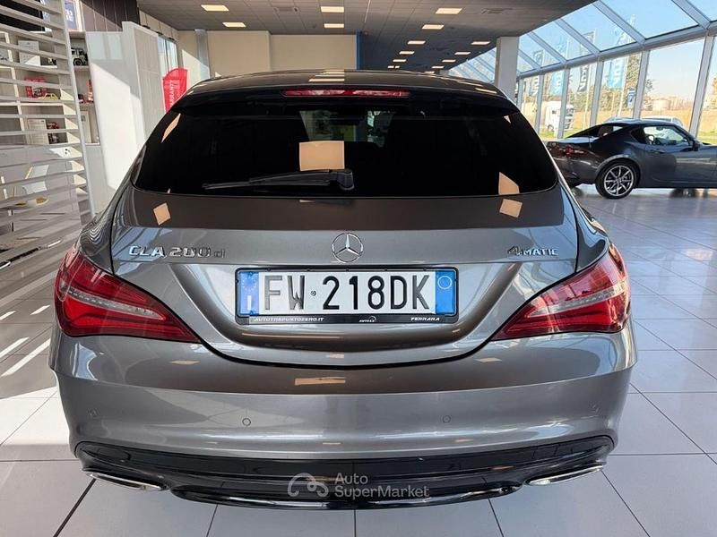 Usata Mercedes CLA200 Premium 136 CV (100 kW) 2019 Grigio Station wagon