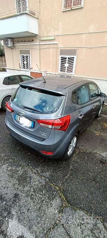 Usata Hyundai ix20 115 CV (84 kW) 2014 Grigio Utilitaria