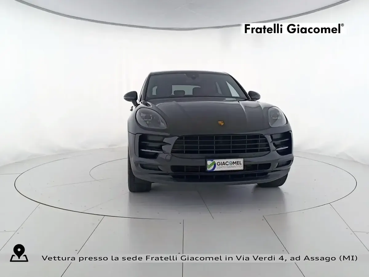 Usado Porsche Macan 245 CV (180 kW) 2021 Negro SUV
