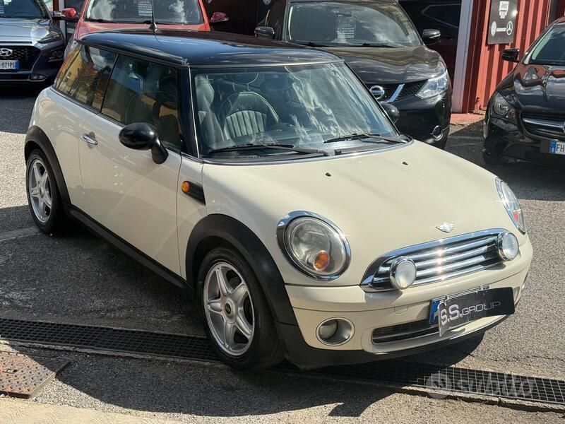 Bianco Usata 2008 Mini Cooper Due volumi | 3700 € (Ottimo prezzo) - Immagine 1/4