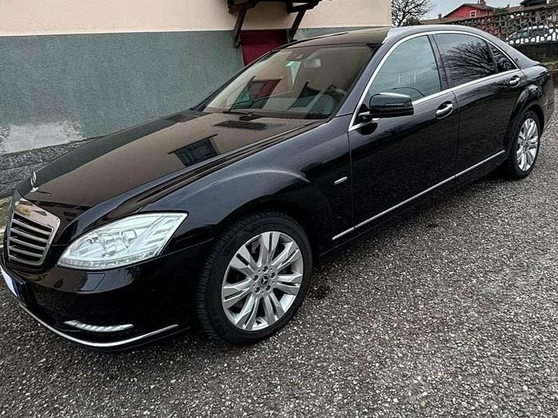 Usata Mercedes S350 258 CV (189 kW) 2011 Nero Berlina